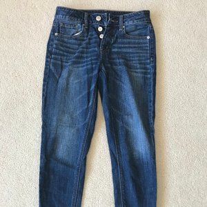 American Eagle Tomgirl Jeans